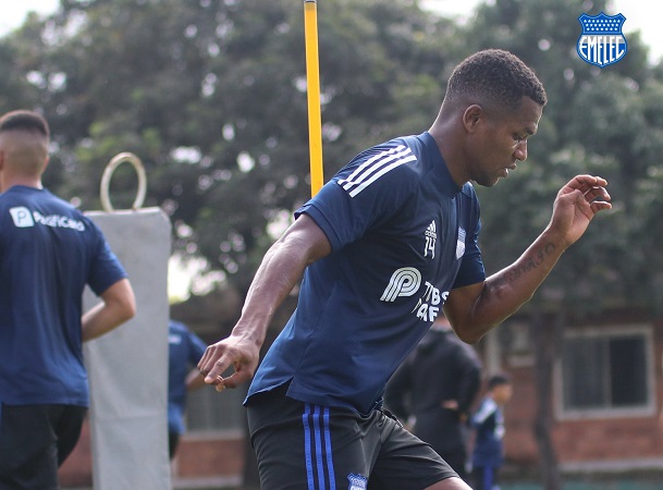 Emelec se prepara para enfrentar a 9 de Octubre por ...